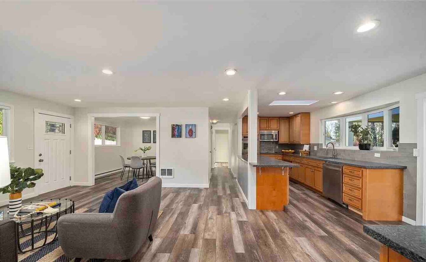East Renton Room 1 — photo 13